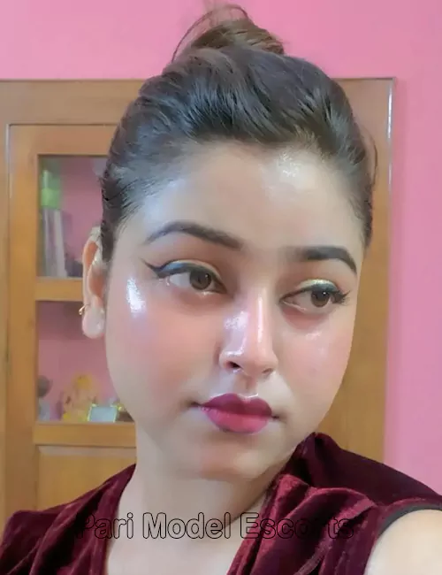 Pari Model Escorts